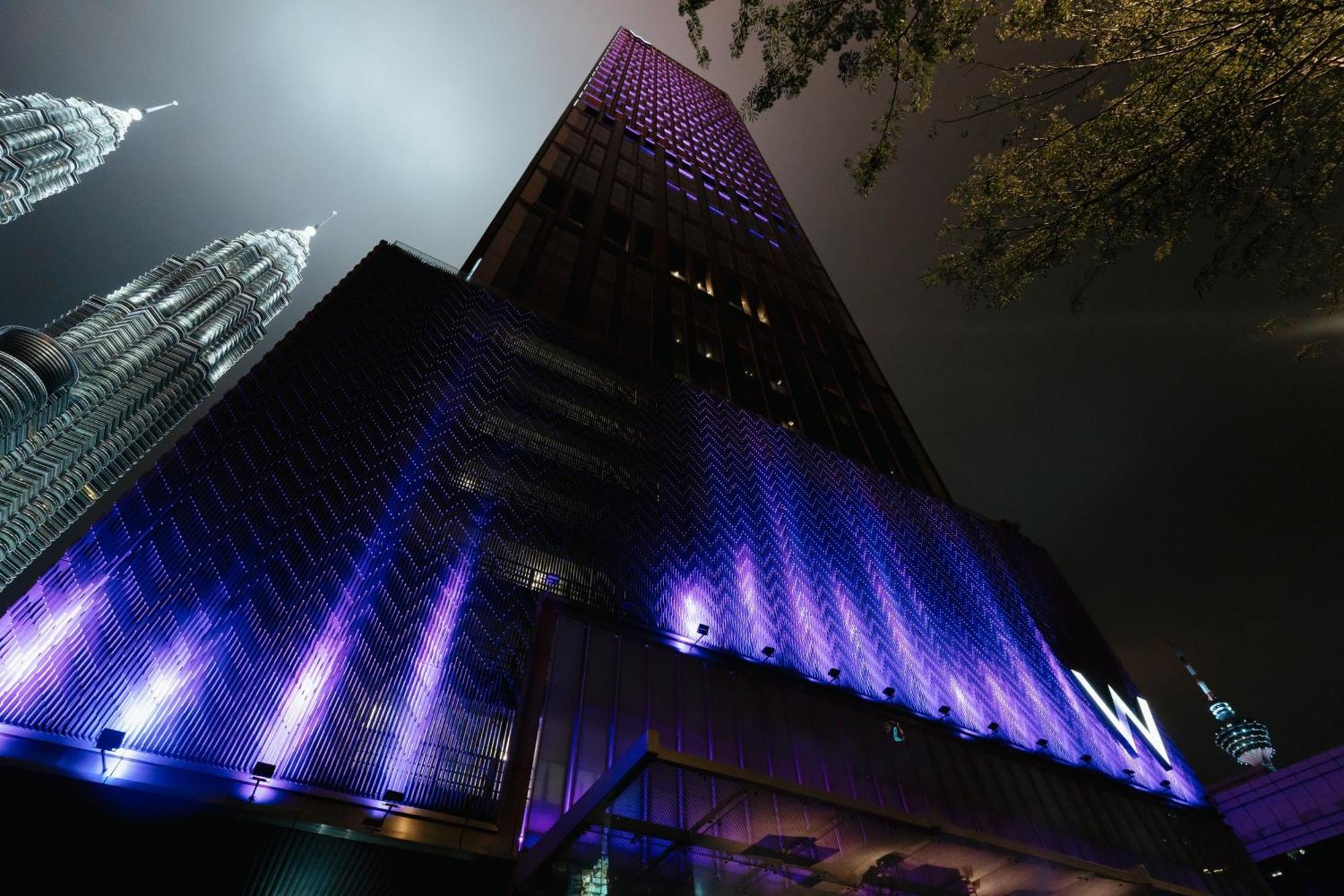 W Kuala Lumpur Hotel Bagian luar foto