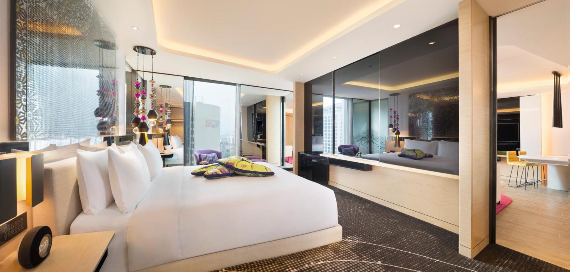 W Kuala Lumpur Hotel Bagian luar foto