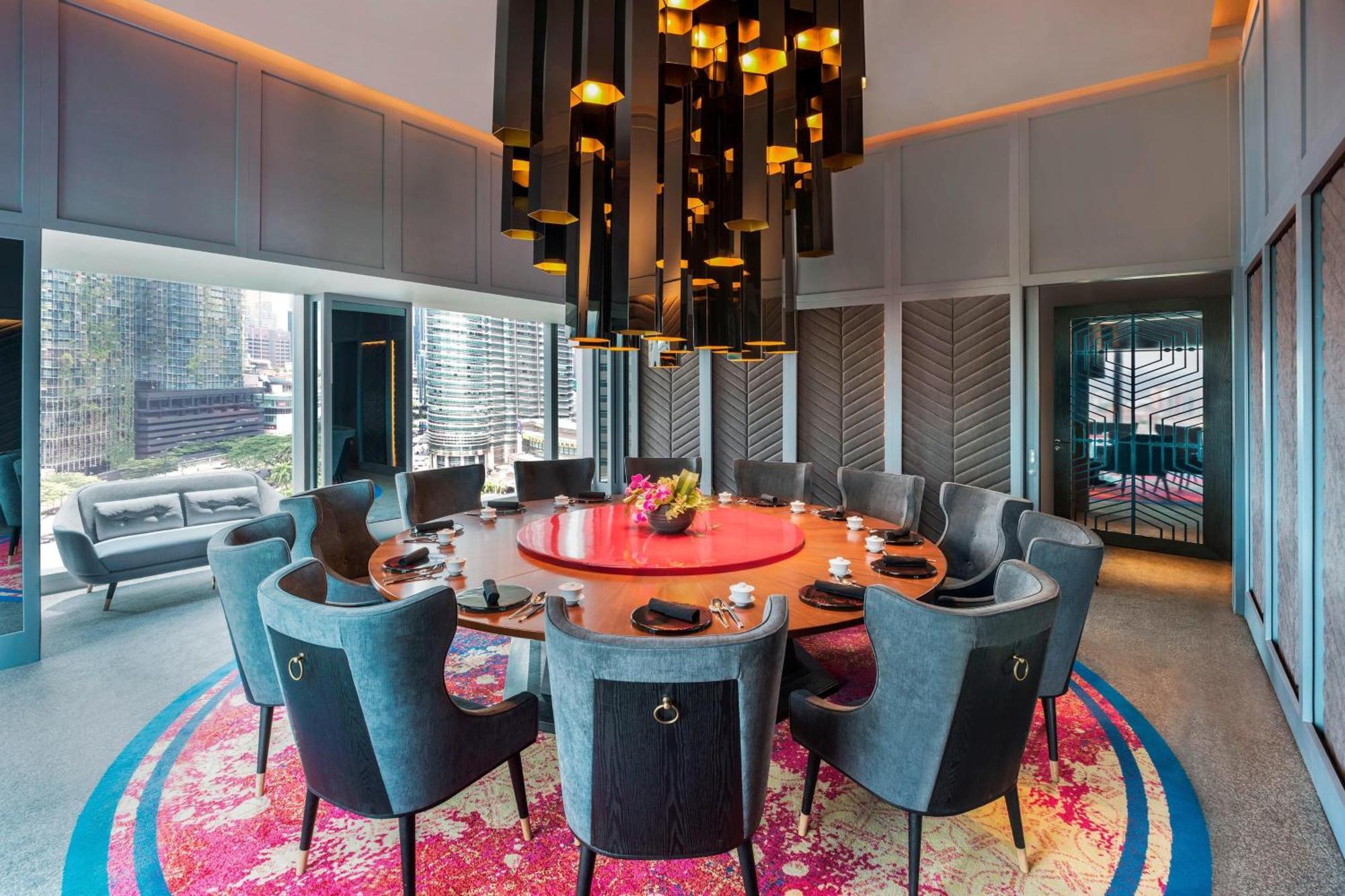 W Kuala Lumpur Hotel Bagian luar foto