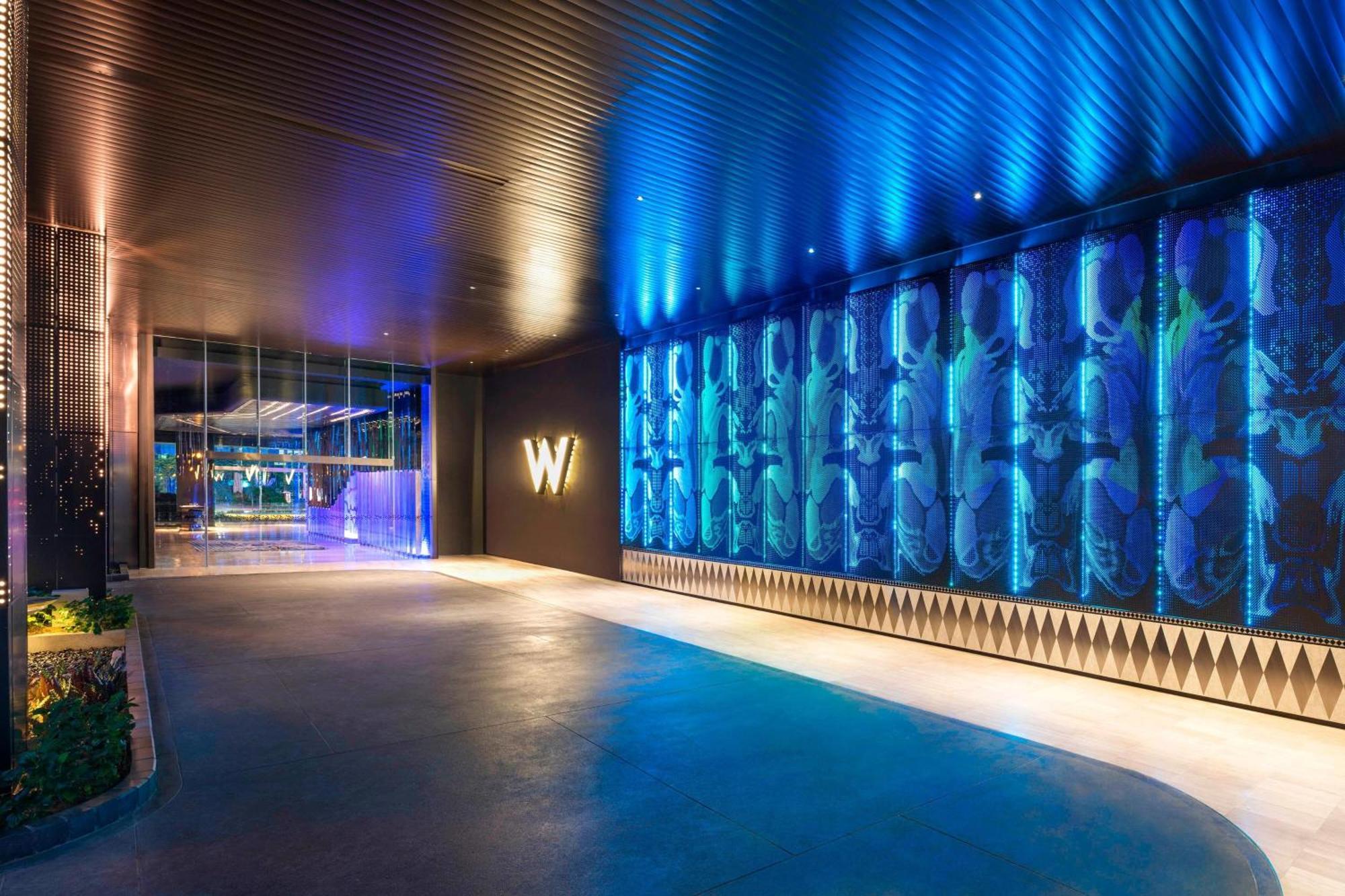 W Kuala Lumpur Hotel Bagian luar foto